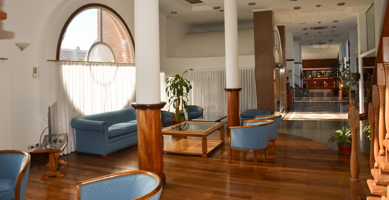 Hotel Reviens بينامار المظهر الخارجي الصورة